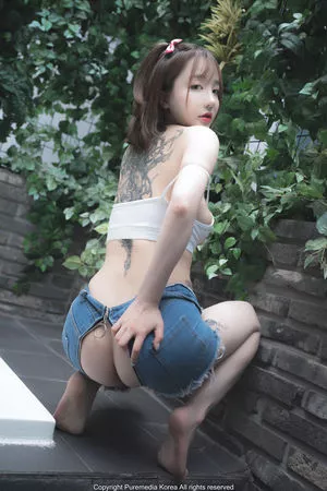 Son Ye Eun / BJ Eunsora 은소라 / Yenny / ye._eun_s2 / yeeny618 / yeeunz1 / 손예은 nude photo #0073