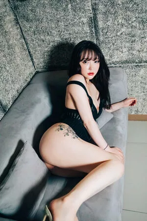 Son Ye Eun / BJ Eunsora 은소라 / Yenny / ye._eun_s2 / yeeny618 / yeeunz1 / 손예은 nude photo #0661