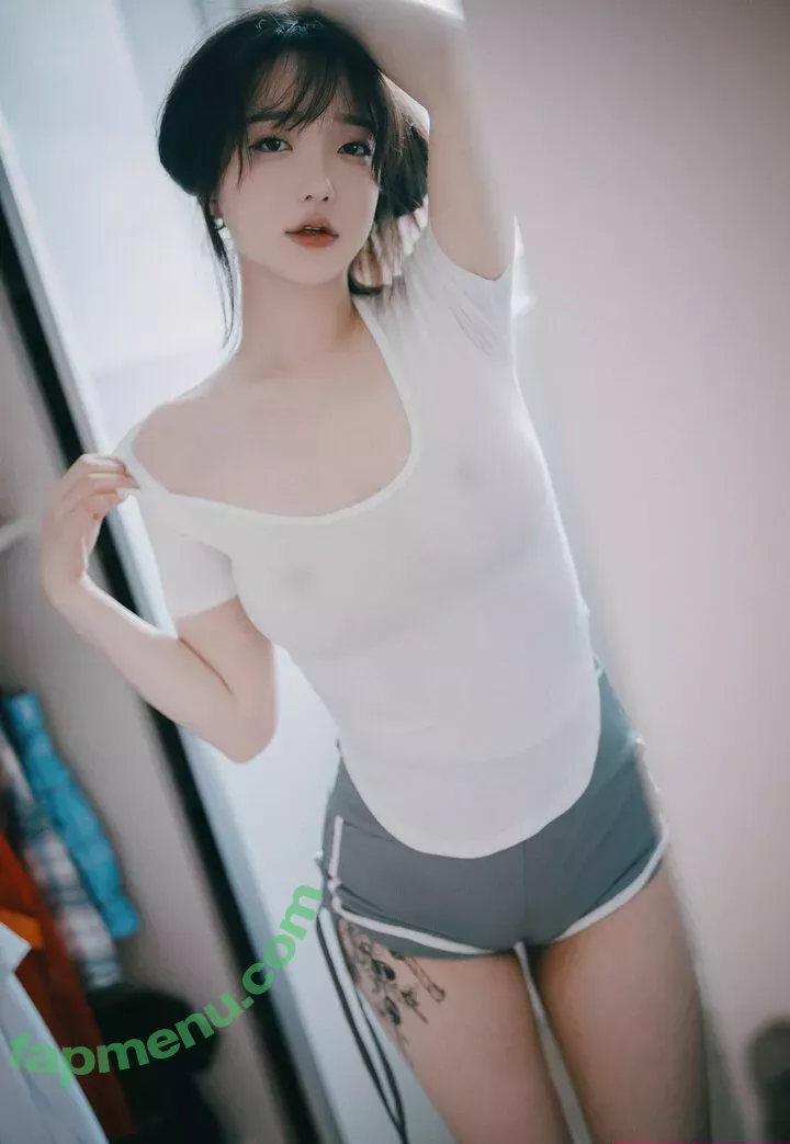 Son Ye Eun nude photo #0874 (BJ Eunsora 은소라 / Yenny / ye._eun_s2 / yeeny618 / yeeunz1 / 손예은)