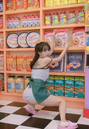 Son Ye Eun / BJ Eunsora 은소라 / Yenny / son_ye_eun / ye._eun_s2 / yeeny618 / 손예은 nude photo #1359