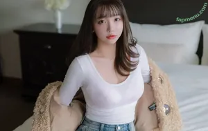 Son Ye Eun / BJ Eunsora 은소라 / Yenny / son_ye_eun / ye._eun_s2 / yeeny618 / 손예은 nude photo #1485