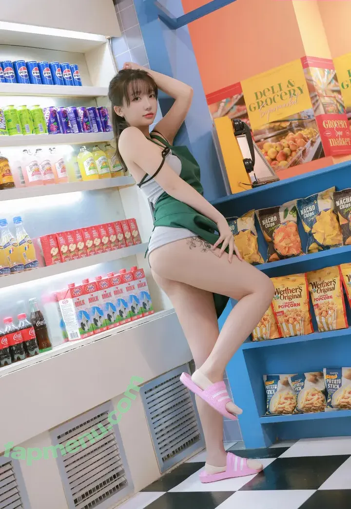 Son Ye Eun nude photo #1373 (BJ Eunsora 은소라 / Yenny / son_ye_eun / ye._eun_s2 / yeeny618 / 손예은)