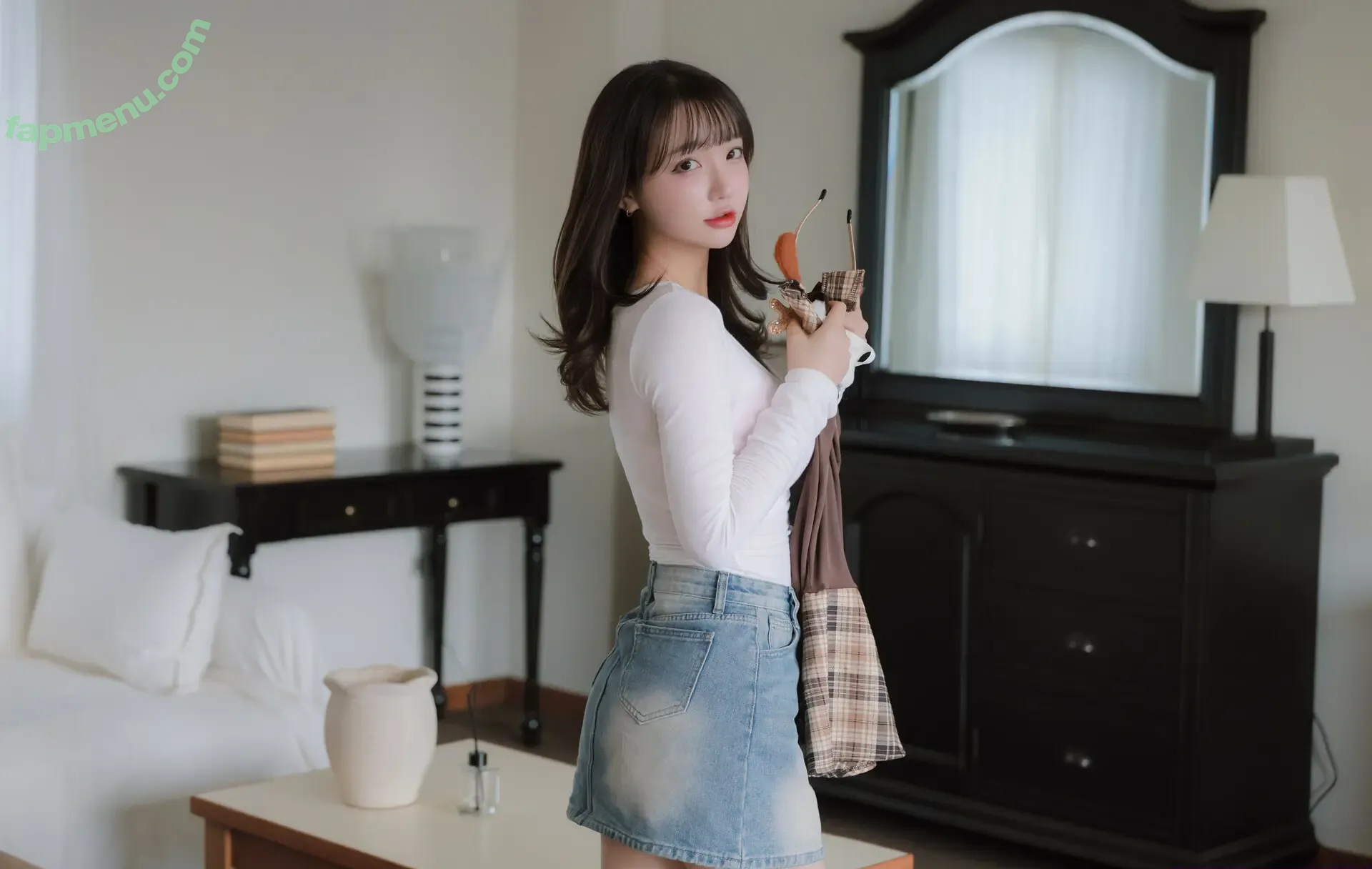 Son Ye Eun nude photo #1487 (BJ Eunsora 은소라 / Yenny / son_ye_eun / ye._eun_s2 / yeeny618 / 손예은)