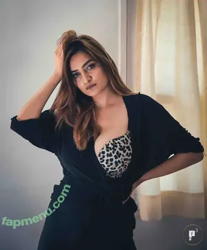 Sonali_malhotraa nude photo #0008