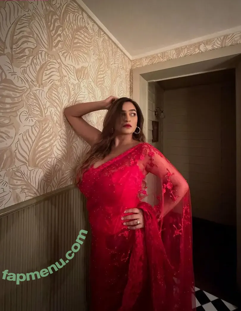Sonali_malhotraa nude photo #0036 (Sonali_malhotraa)