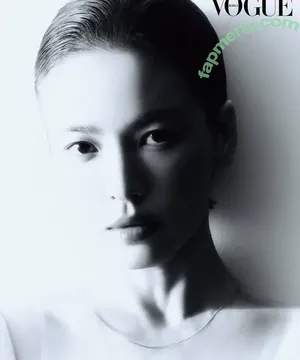 Song Hye-kyo / kyo1122 nude photo #0043