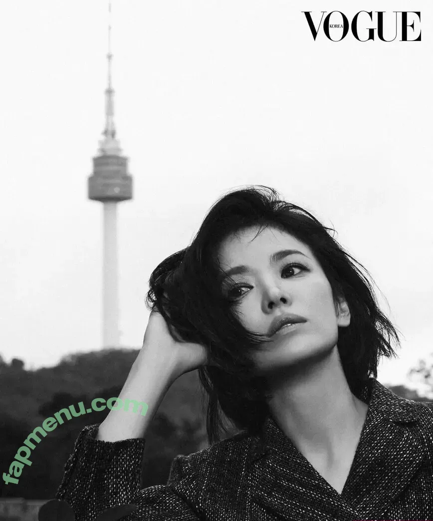 Song Hye-kyo nude photo #0036 (kyo1122)