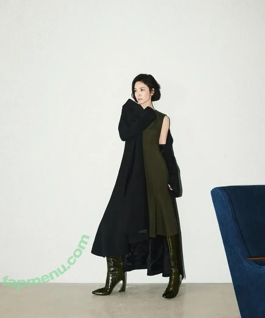 Song Hye-kyo nude photo #0045 (kyo1122)