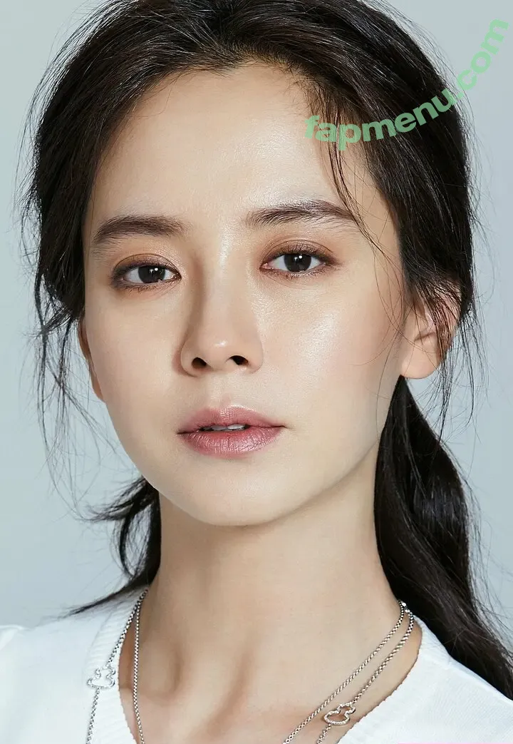 Song Jihyo nude photo #0007 (Song Jihyo)