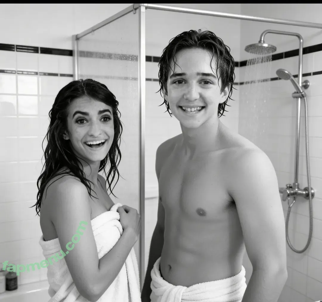 Soni Bringas nude photo #0074 (soni_nicole)