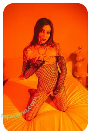 soniathesinner / sonia.the.sinner nude photo #0007