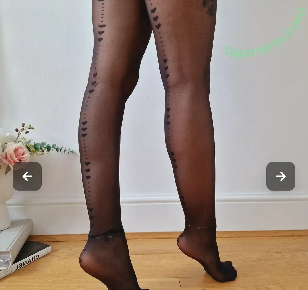 SoniPanda nude photo #0035 (Soni Panda / nylonskitten)