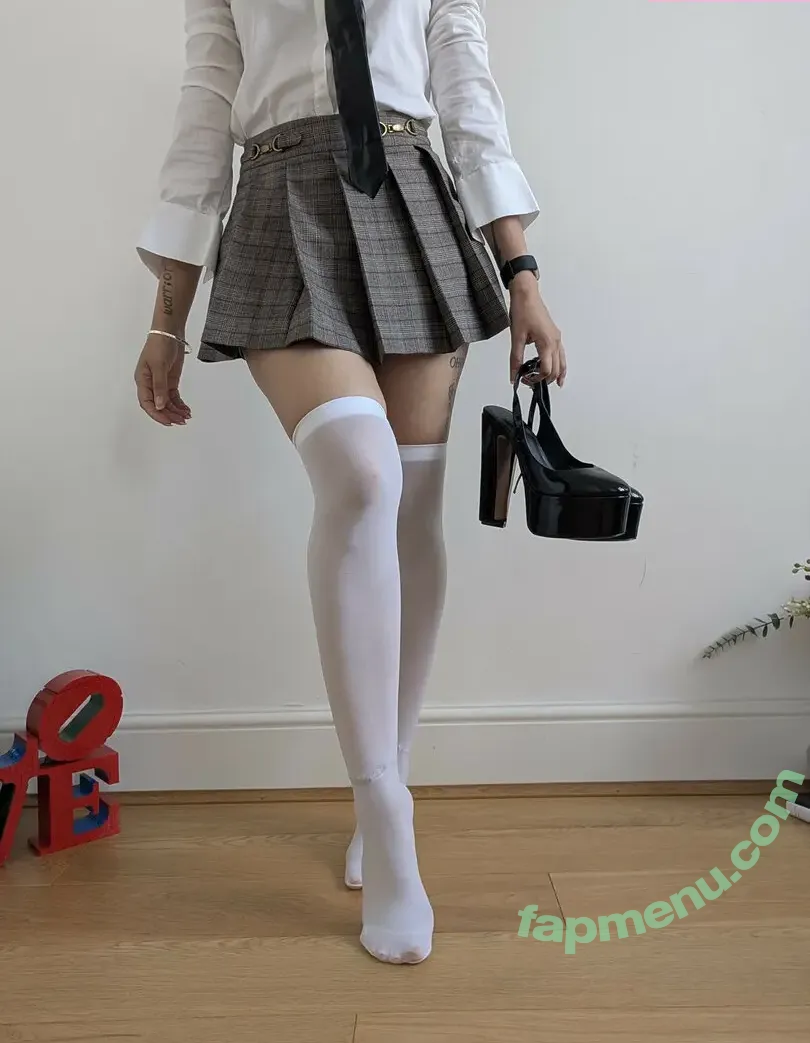 SoniPanda nude photo #0058 (Soni Panda / nylonskitten)