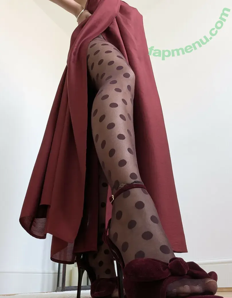 SoniPanda nude photo #0062 (Soni Panda / nylonskitten)