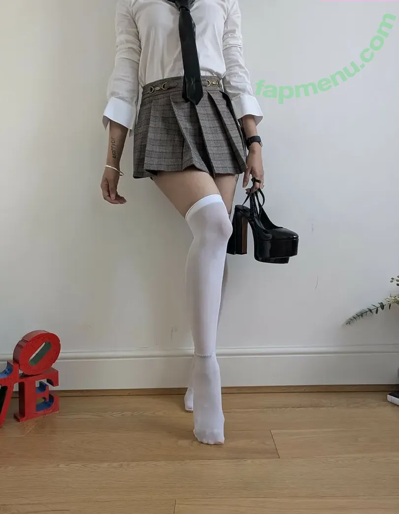 SoniPanda nude photo #0063 (Soni Panda / nylonskitten)