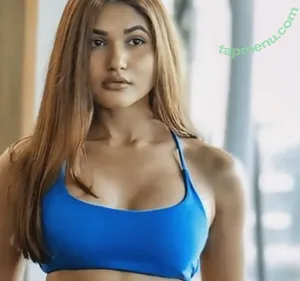 Soniya Singh Khatri / fitgirl_08 nude photo #0040
