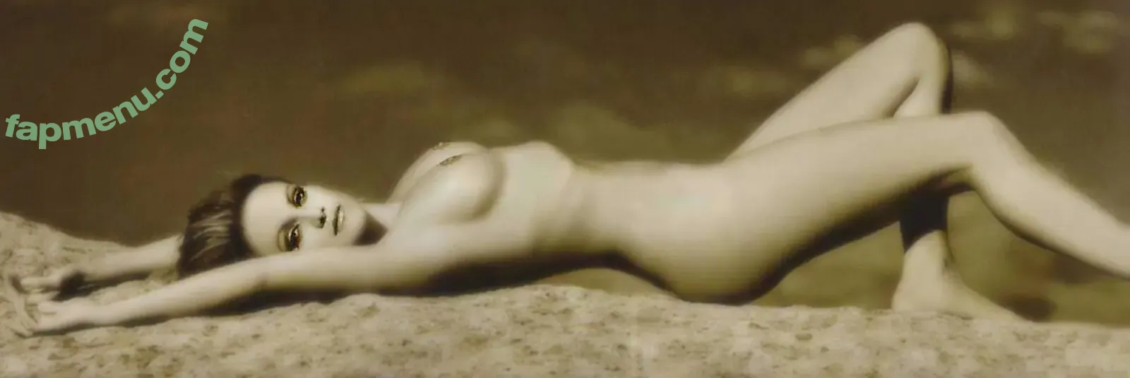 Sonja Kirchberger nude photo #0013 (sonjakberger / sonjakirchberger)