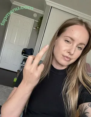 Sonja Reid / OMGitsfirefoxx nude photo #0228