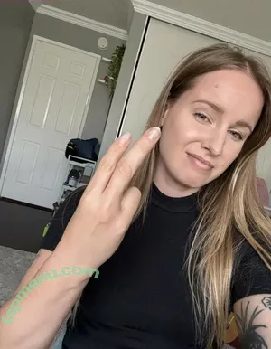 Sonja Reid / OMGitsfirefoxx nude photo #0229