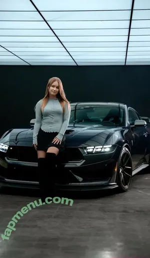 Sonja Reid / OMGitsfirefoxx nude photo #0245