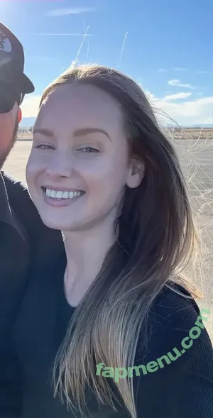 Sonja Reid / OMGitsfirefoxx nude photo #0268