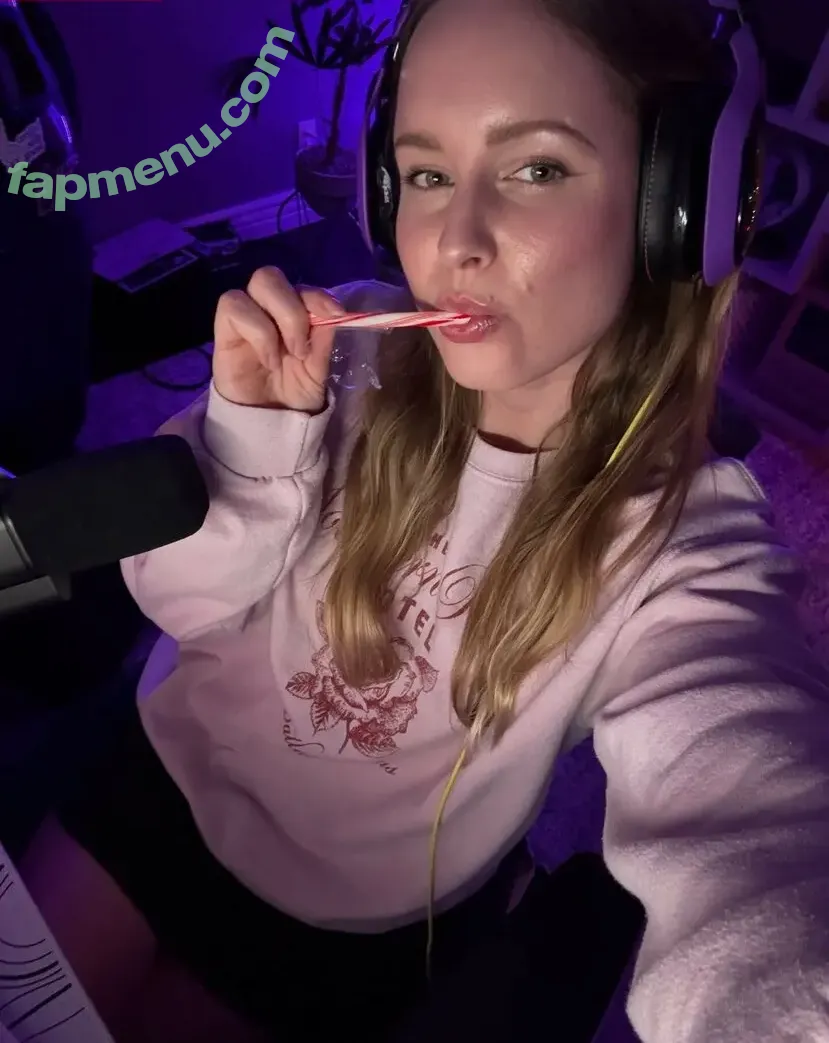 Sonja Reid aka OMGitsfirefoxx nude photo #0012 (omgitsfirefoxx)