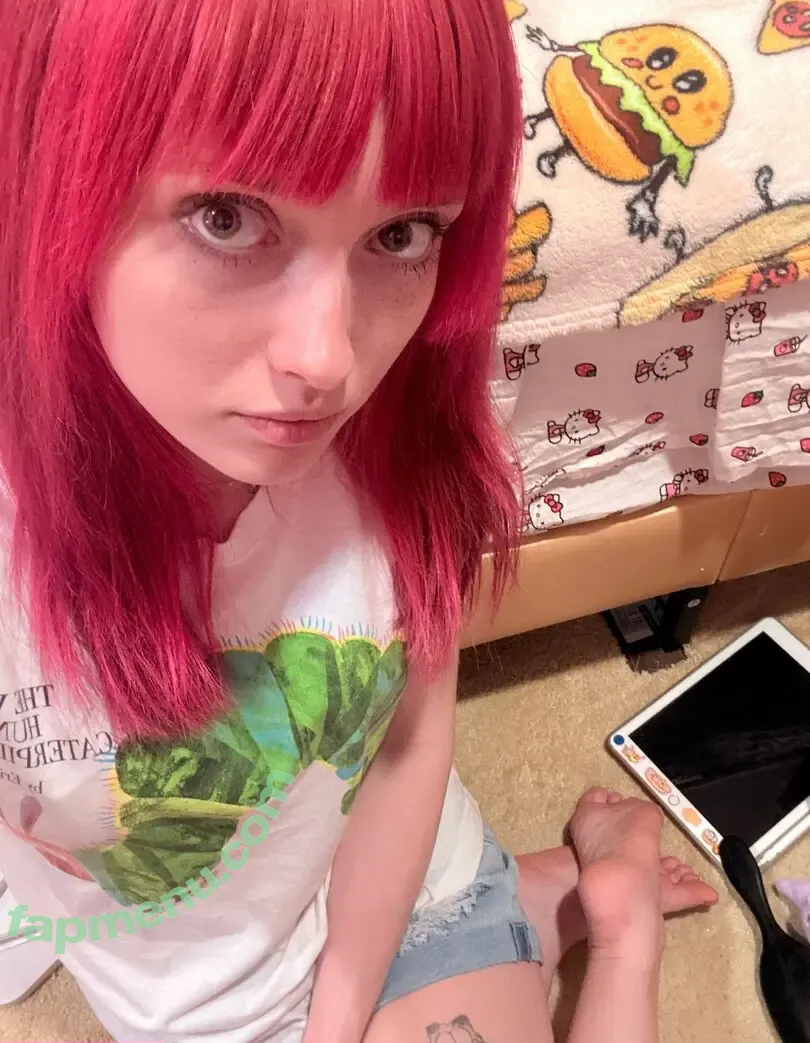 sonnikuza nude photo #0027 (sonikkusgirl)