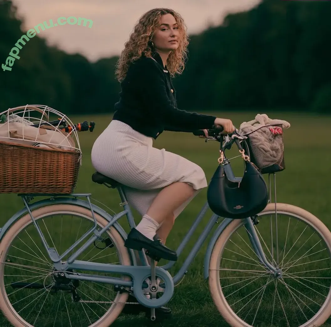 Sonny Loops nude photo #0333 (sonnyloops)