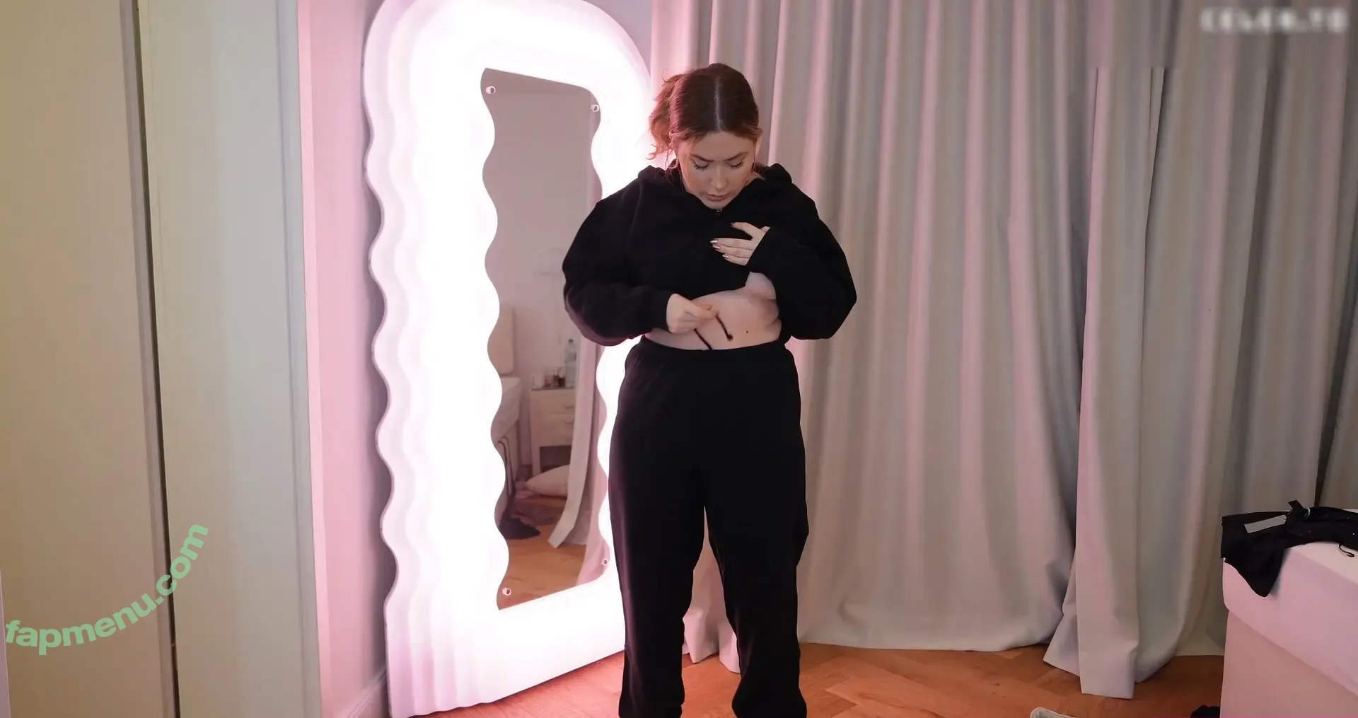 Sonny Loops nude photo #0370 (sonnyloops)