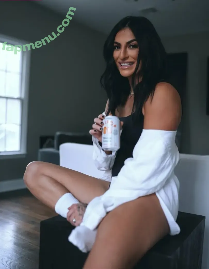 Sonya Deville nude photo #0214 (WWE / sonyadevillewwe)
