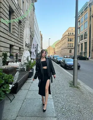  nude photo #0003