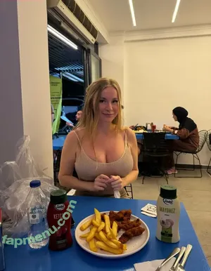 Sonya Temnikova / sonyatemnikova nude photo #1037