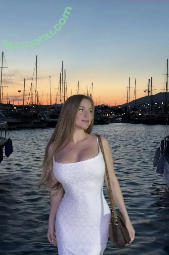 Sonya Temnikova nude photo #1017 (sonyatemnikova)