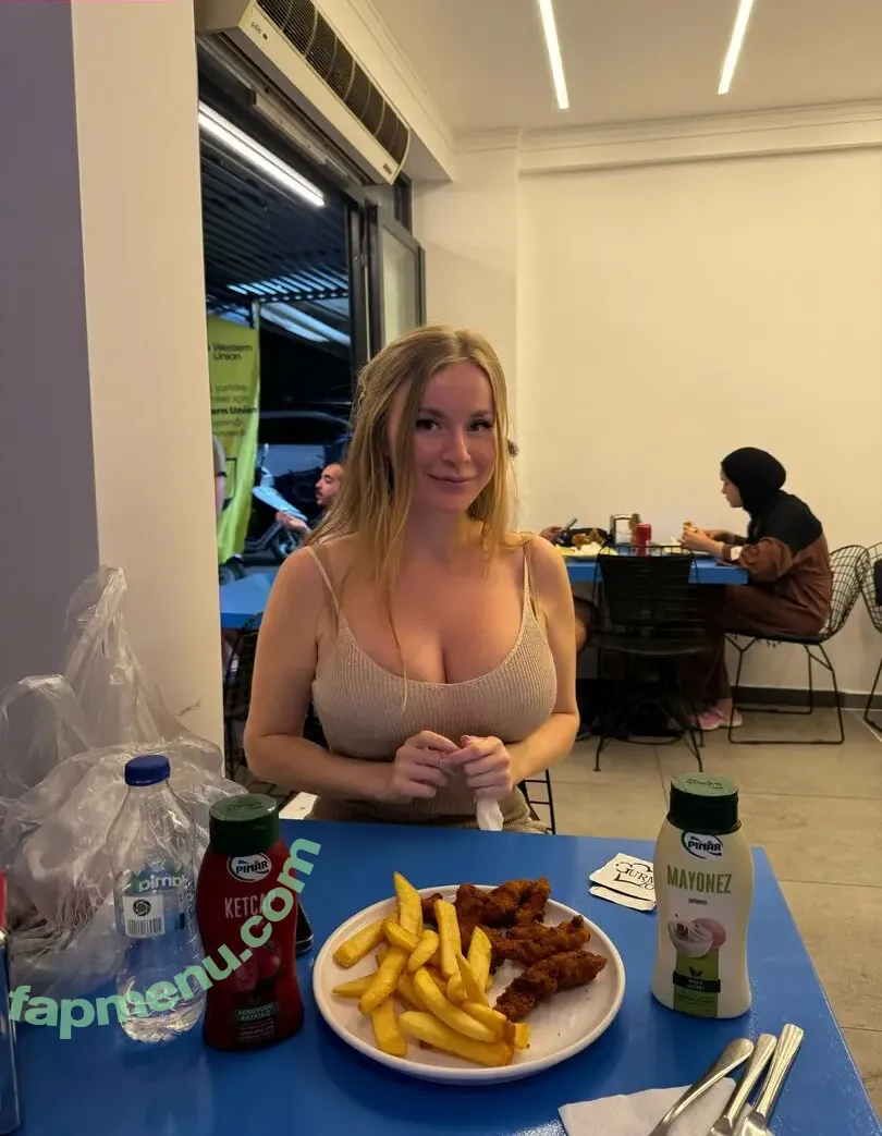 Sonya Temnikova nude photo #1037 (sonyatemnikova)