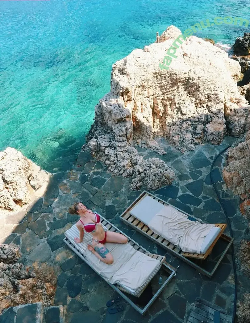 Sonya Temnikova nude photo #1041 (sonyatemnikova)