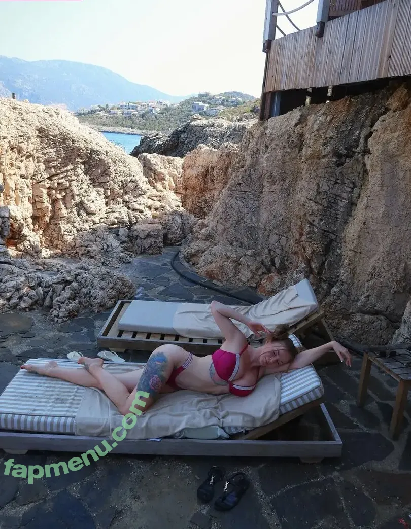 Sonya Temnikova nude photo #1047 (sonyatemnikova)