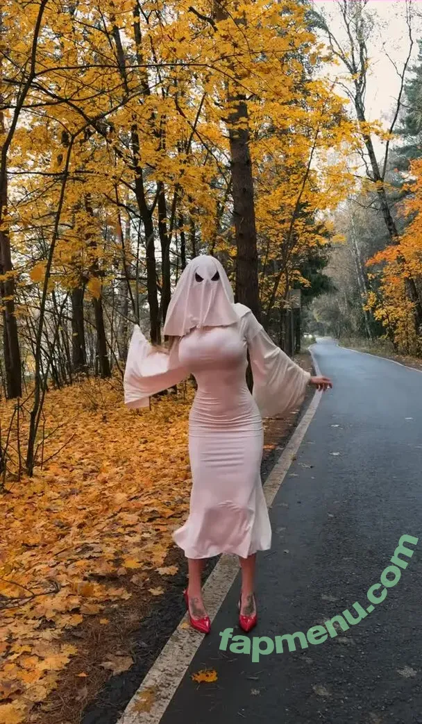 Sonya Temnikova nude photo #1228 (sonyatemnikova)