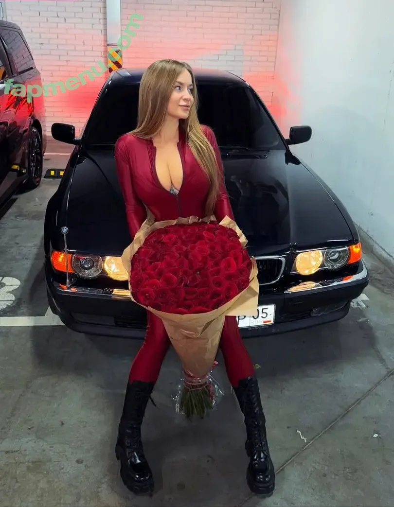 Sonya Temnikova nude photo #1408 (sonyatemnikova)