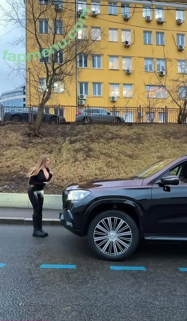 Sonya Temnikova nude photo #1438 (sonyatemnikova)