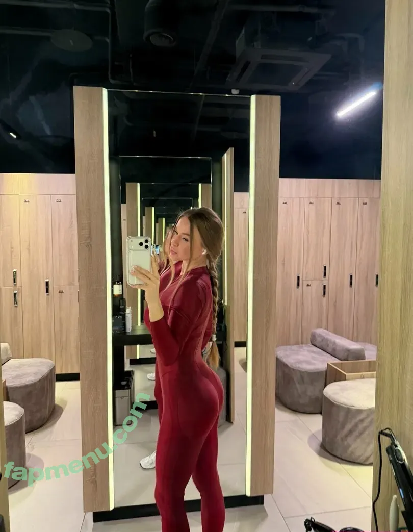 Sonya Temnikova nude photo #1446 (sonyatemnikova)