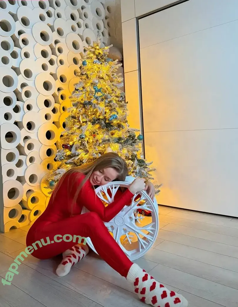 Sonya Temnikova nude photo #1480 (sonyatemnikova)