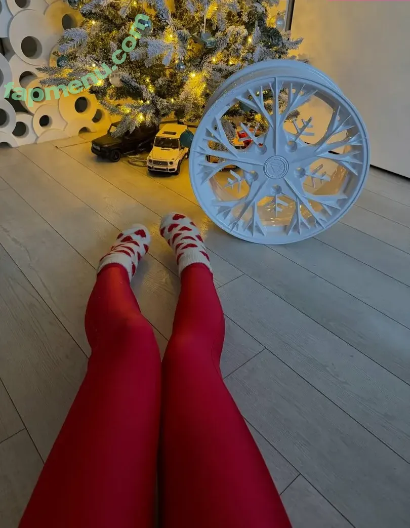 Sonya Temnikova nude photo #1481 (sonyatemnikova)