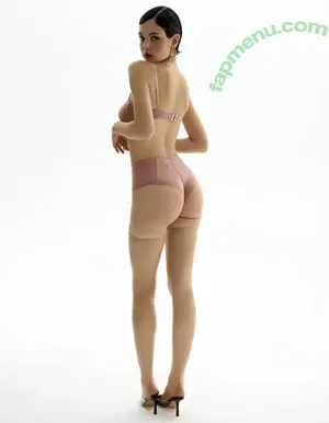 Sonya Zoloeva / Model / sonyazoloeva nude photo #0631