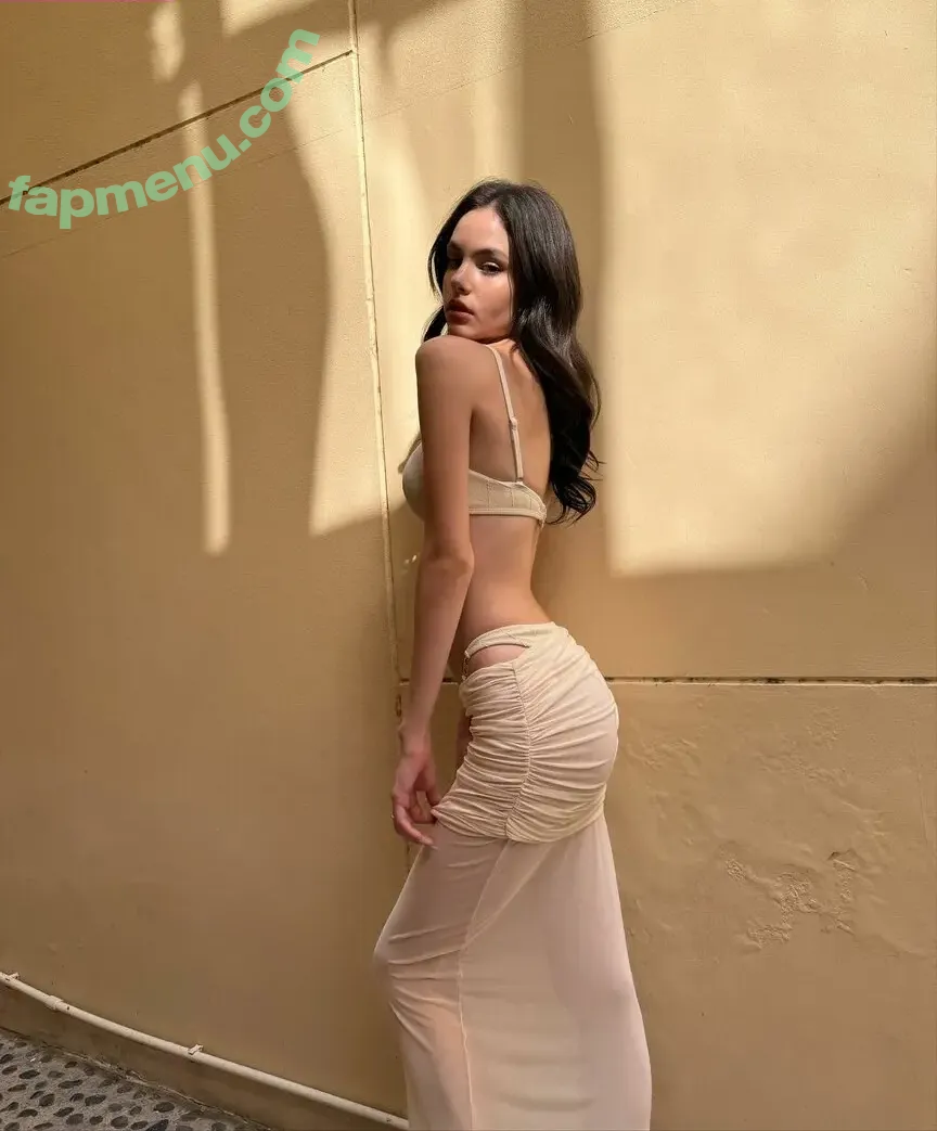 Sonya Zoloeva nude photo #0031 (Model / sonyazoloeva)