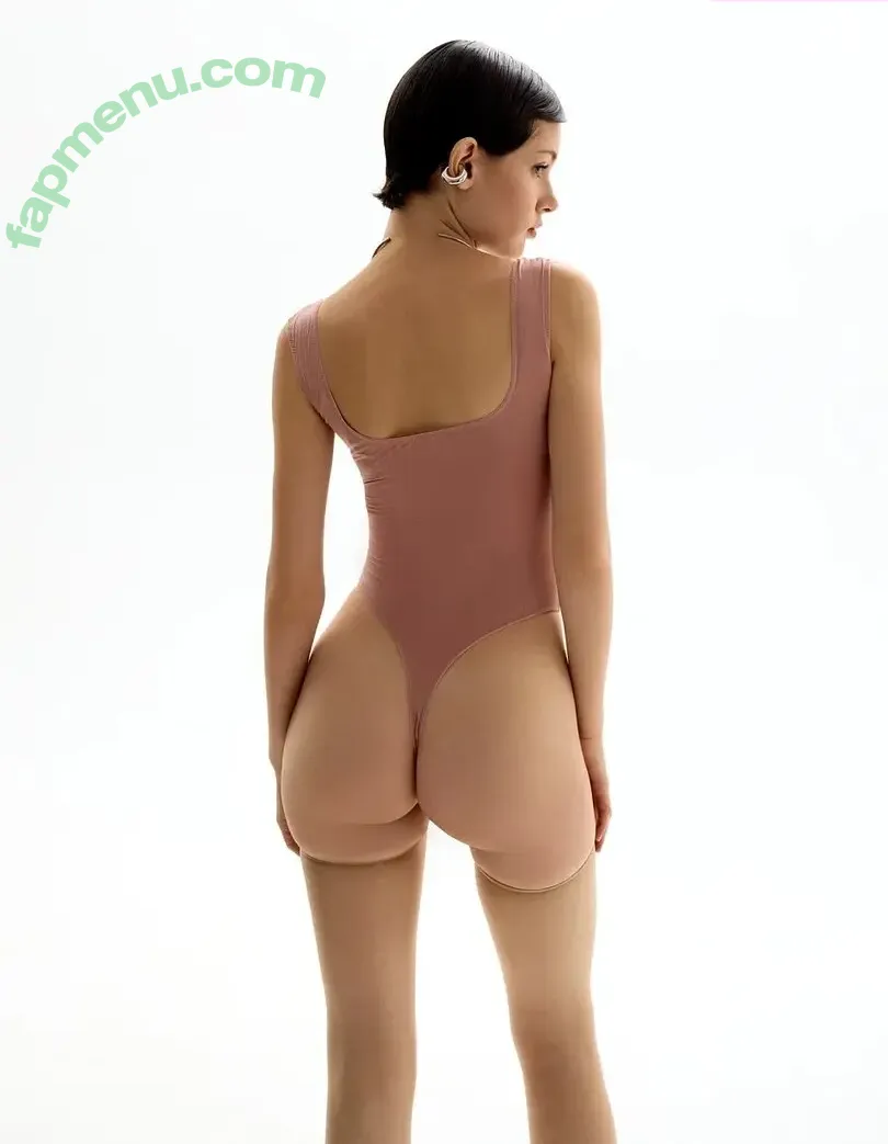 Sonya Zoloeva nude photo #0391 (Model / sonyazoloeva)