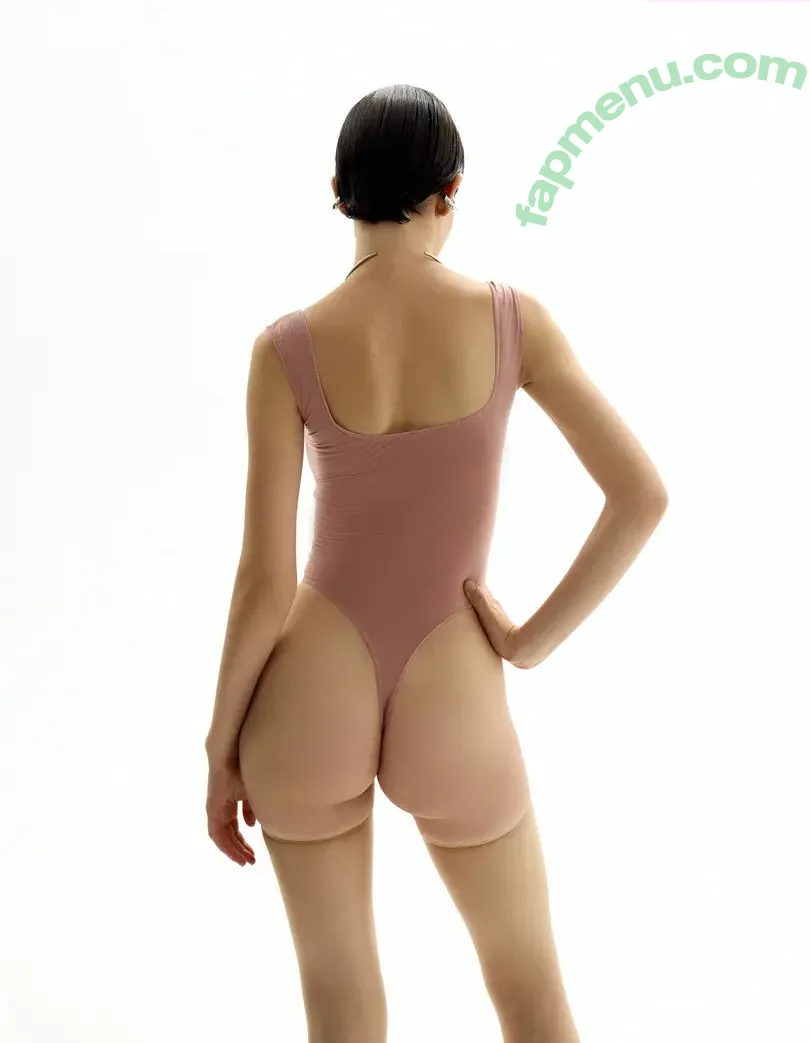 Sonya Zoloeva nude photo #0650 (Model / sonyazoloeva)