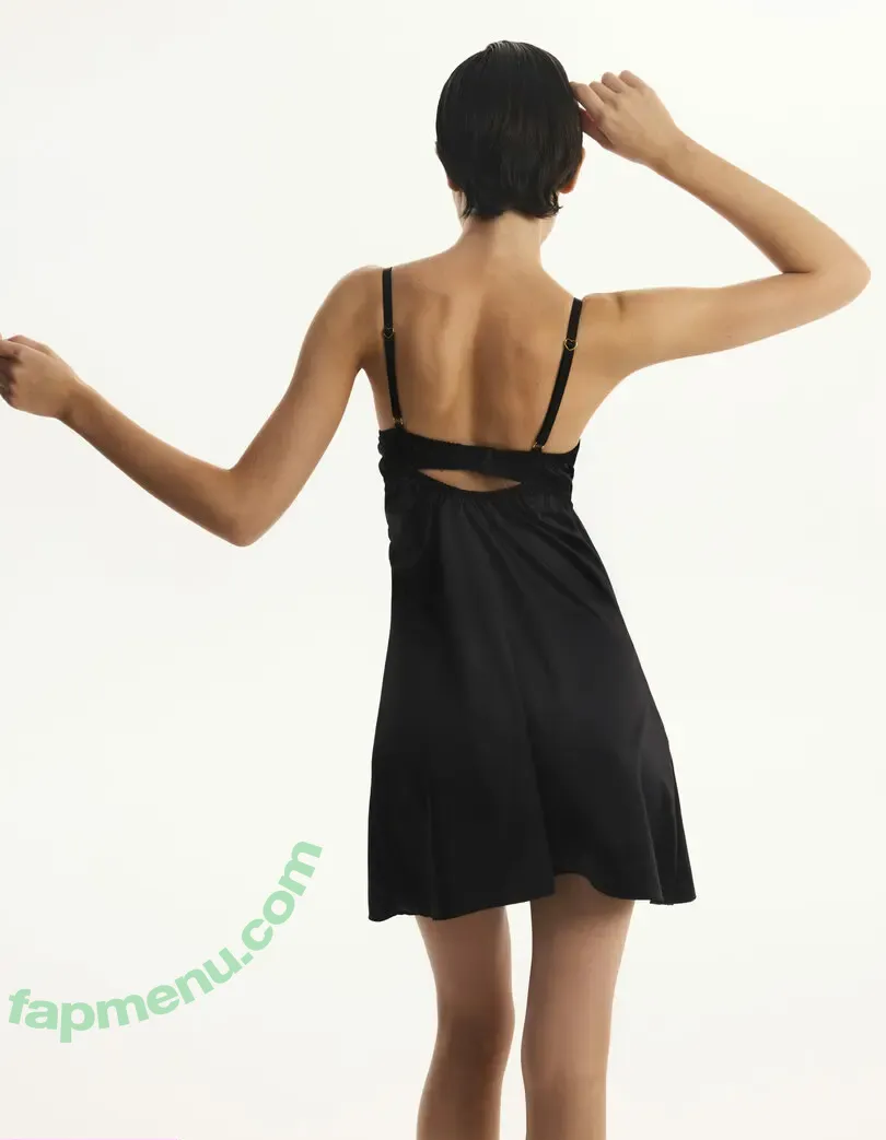 Sonya Zoloeva nude photo #0889 (Model / sonyazoloeva)