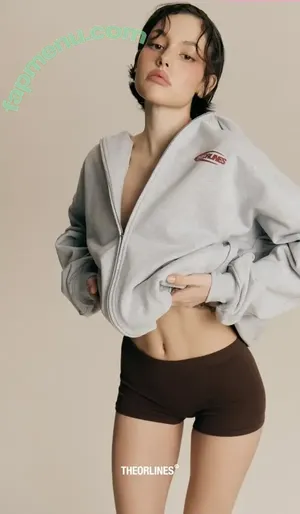 Sonya Zoloeva / Model / sonyazoloeva nude photo #1047