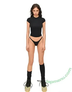 Sonya Zoloeva / Model / sonyazoloeva nude photo #1095