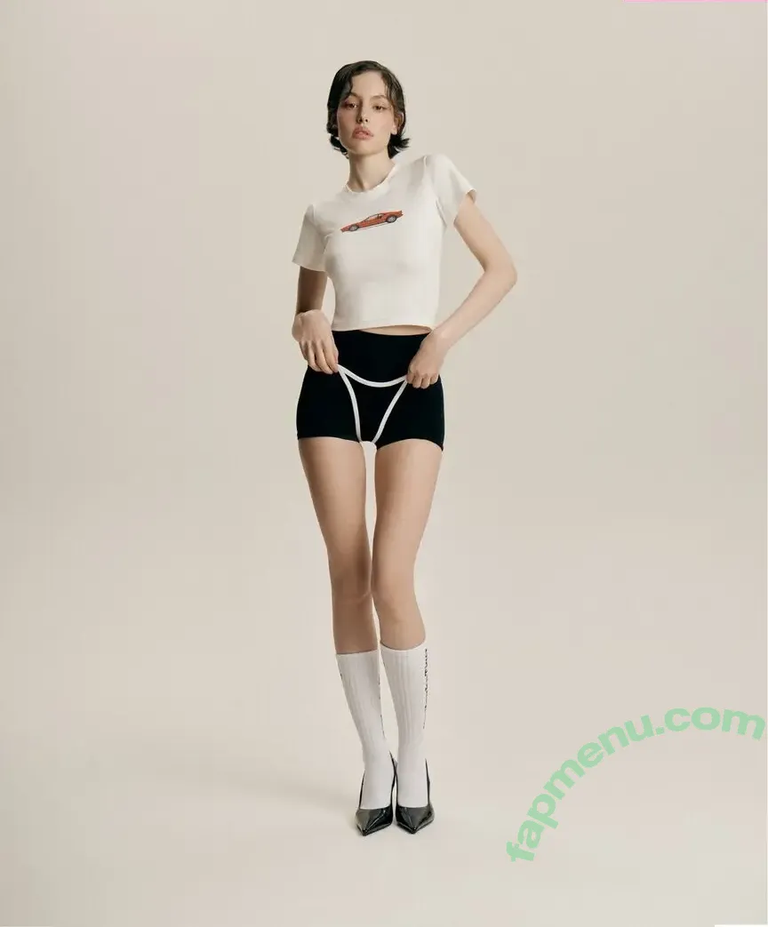 Sonya Zoloeva nude photo #1041 (Model / sonyazoloeva)